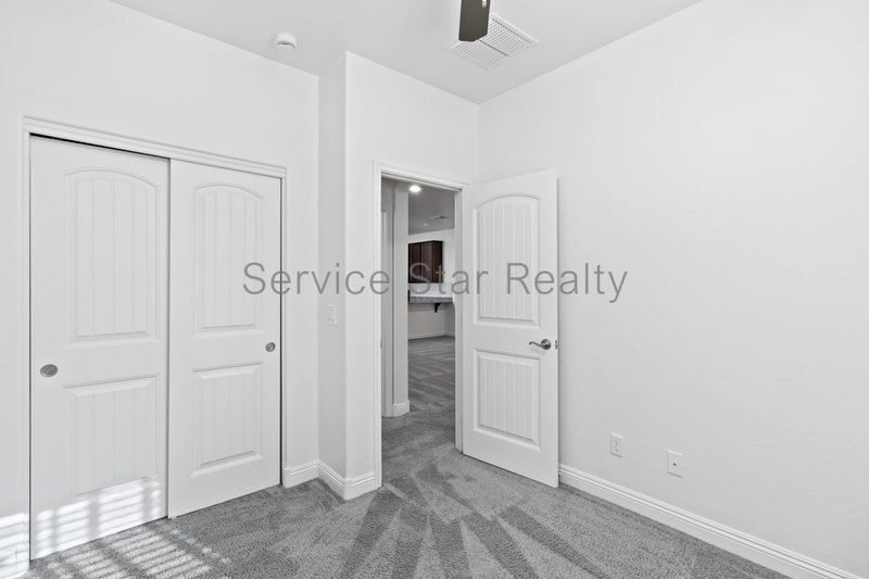 Stunning 4Bed/3Bath in Verrado! property image