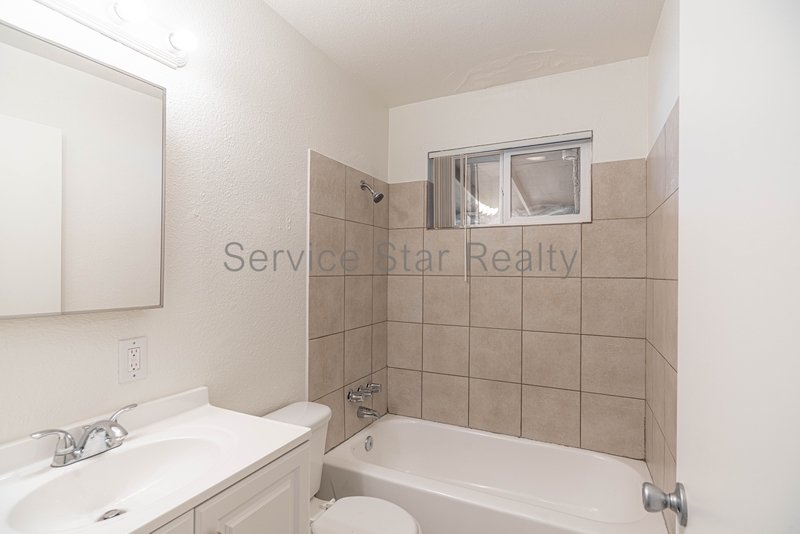 Remodeled 4BR 2BA Phoenix Home w/ Sparkling POOL!!! property image