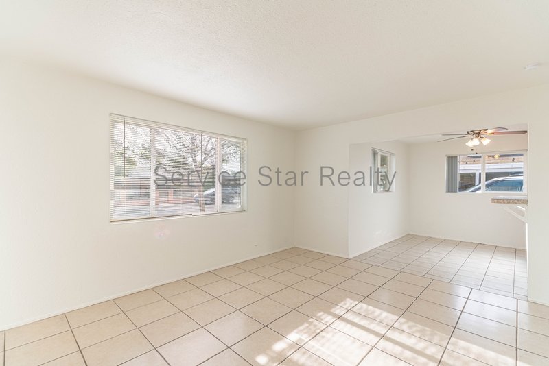 Remodeled 4BR 2BA Phoenix Home w/ Sparkling POOL!!! property image