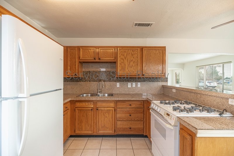 Remodeled 4BR 2BA Phoenix Home w/ Sparkling POOL!!! property image