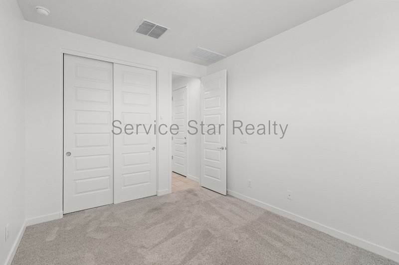 Gorgeous 4-Bed Home in Copperleaf! property image