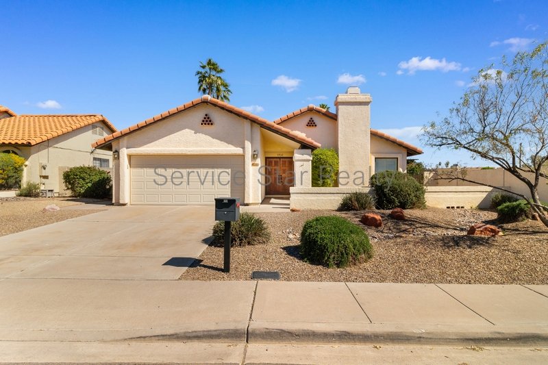 Private Pool & Jacuzzi Oasis ? Spacious 3BR Home with Open Floor Plan! property image