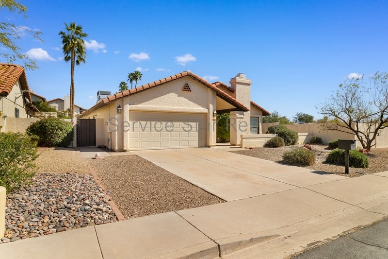Private Pool & Jacuzzi Oasis ? Spacious 3BR Home with Open Floor Plan! property image