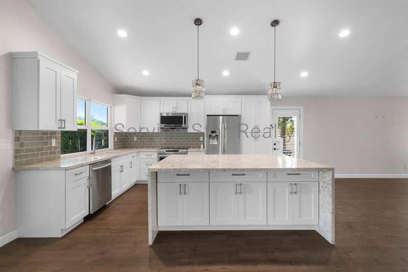 Private Pool & Jacuzzi Oasis ? Spacious 3BR Home with Open Floor Plan! property image