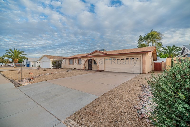 Great 3 Bedroom Home in Chandler with Solar! property image