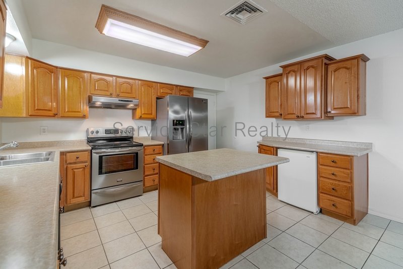 Great 3 Bedroom Home in Chandler with Solar! property image