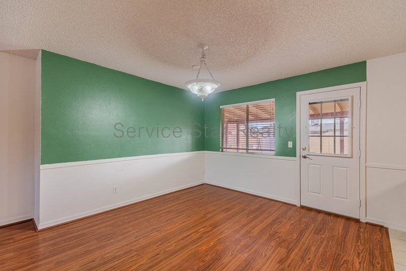 Great 3 Bedroom Home in Chandler with Solar! property image