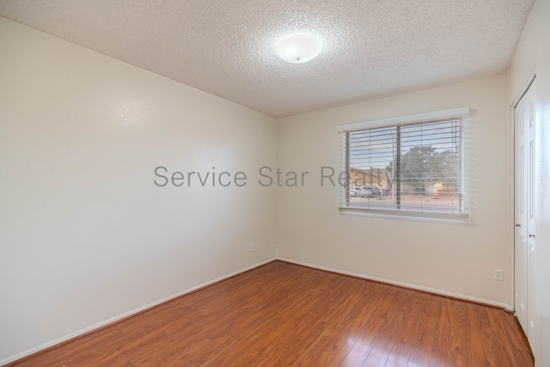 Great 3 Bedroom Home in Chandler with Solar! property image