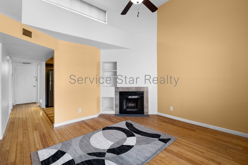 Clean & Move-In Ready | 2 Bed + Den Townhome Near Shopping & Dining property image