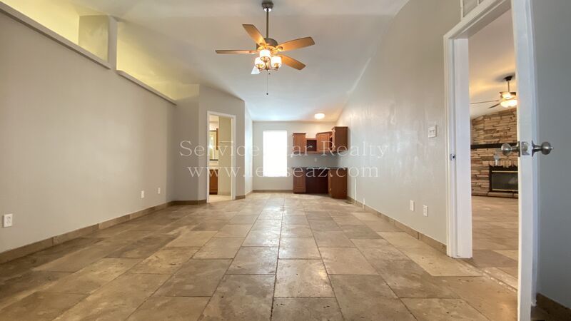 3 Bed/ 2 Bath Country Living! property image