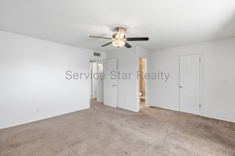 Spacious 3-Bedroom Townhome in the Heart of Old Town Scottsdale! property image