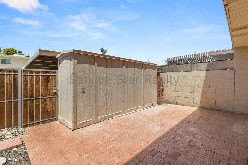 Spacious 3-Bedroom Townhome in the Heart of Old Town Scottsdale! property image
