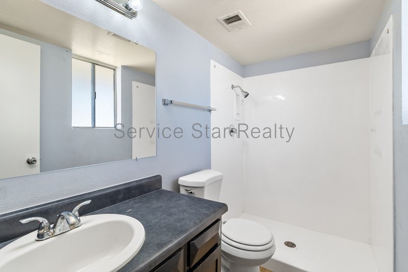 Charming 3+2 Paradise Valley West property image