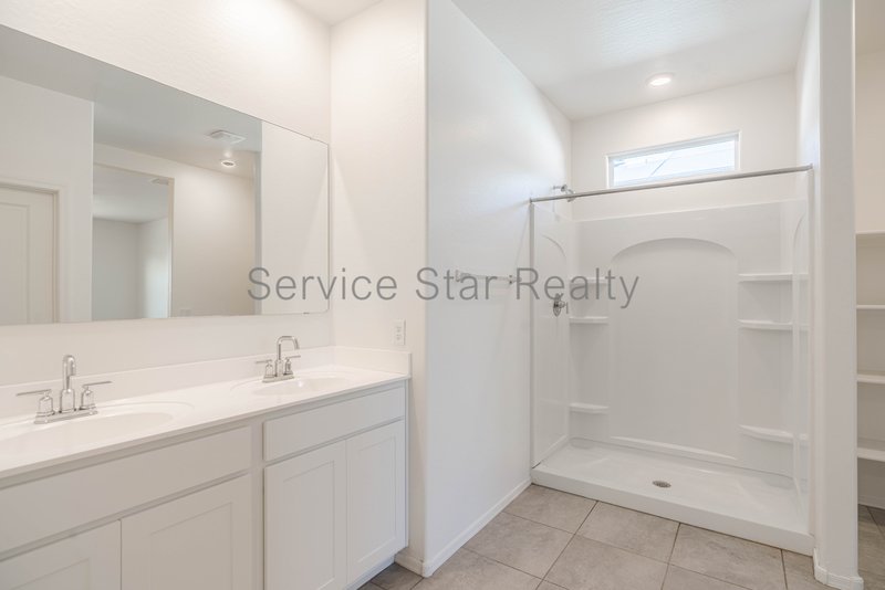4 Bedroom, 2 Bath Home in Casa Grande! property image