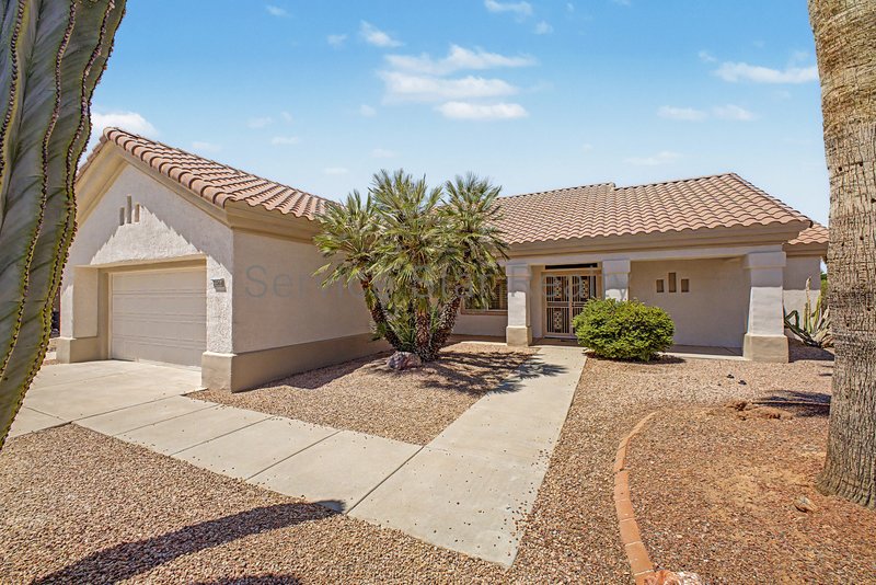 Beautiflly updated 2 bedroom, 2 bath home in Sun City West!! property image