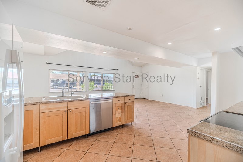 Beautifully updated 4 Bedroom - 2 primary suites with SOLAR!! property image