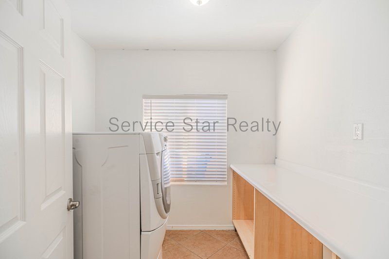 Beautifully updated 4 Bedroom - 2 primary suites with SOLAR!! property image