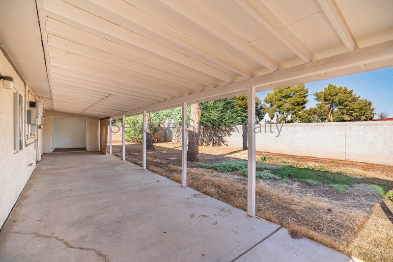 Beautifully updated 4 Bedroom - 2 primary suites with SOLAR!! property image