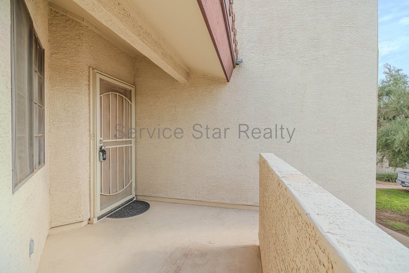 $750 OFF MOVE IN COSTS!!!  Great 2bed /1 bath Condo Community! property image