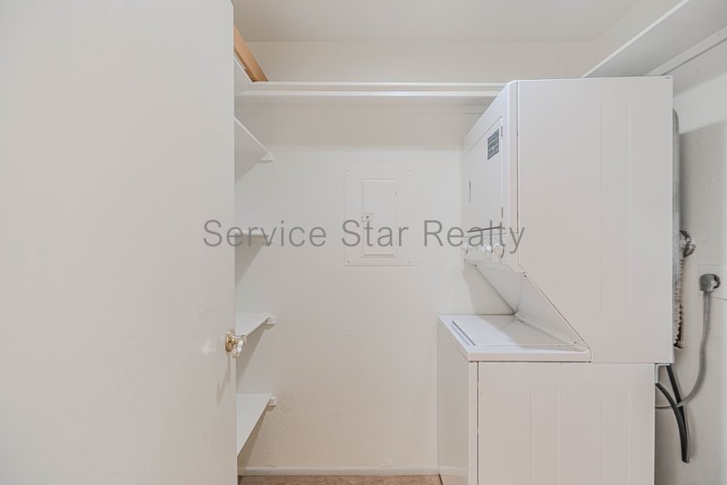 $750 OFF MOVE IN COSTS!!!  Great 2bed /1 bath Condo Community! property image
