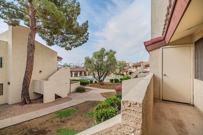 $750 OFF MOVE IN COSTS!!!  Great 2bed /1 bath Condo Community! property image