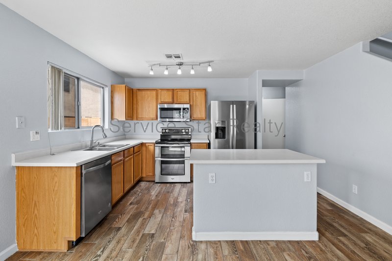 South Chandler Home in Fox Crossing property image