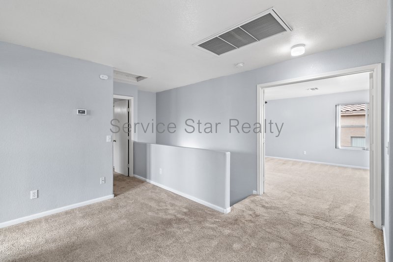 South Chandler Home in Fox Crossing property image