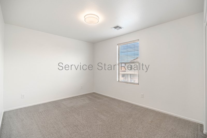 Spectacular 4 bed. 3 bath in Tolleson! property image