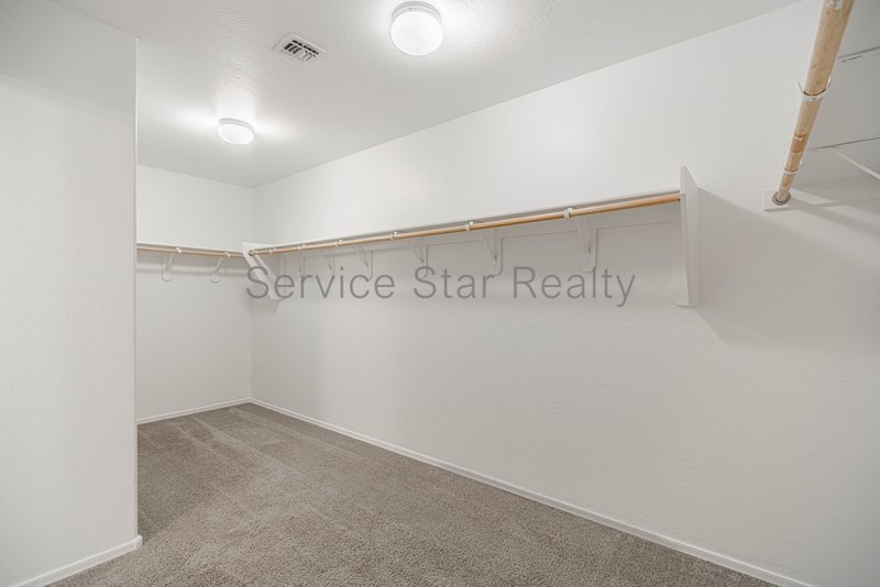 Spectacular 4 bed. 3 bath in Tolleson! property image