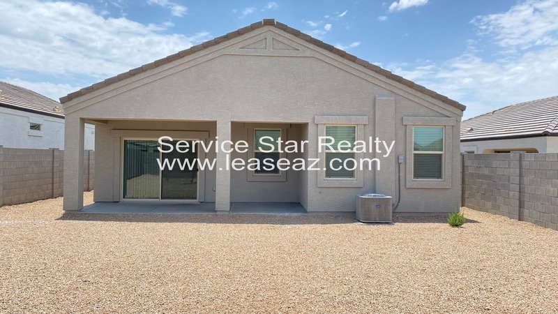 Charming 3 bed, 2 bath home in Tartesso! property image