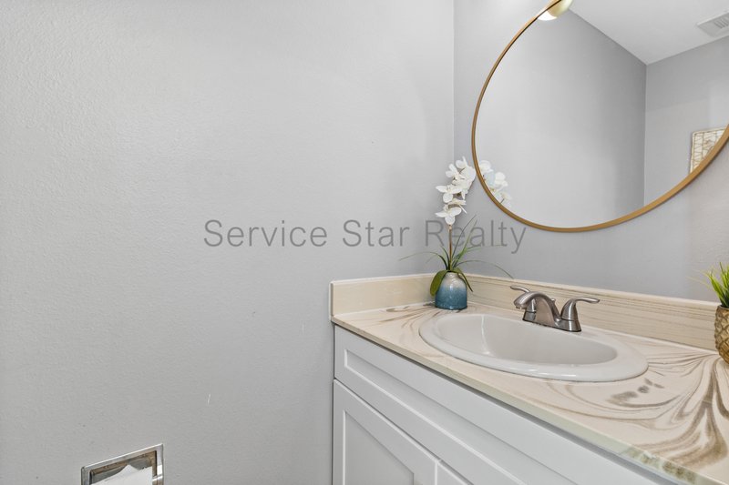 **BEAUTIFUL SCOTTSDALE HOME WITH POOL!!!** property image