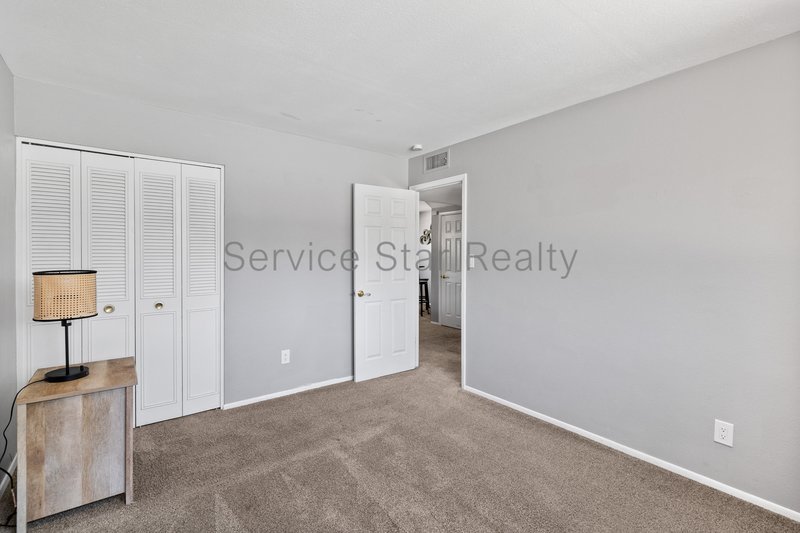 **BEAUTIFUL SCOTTSDALE HOME WITH POOL!!!** property image