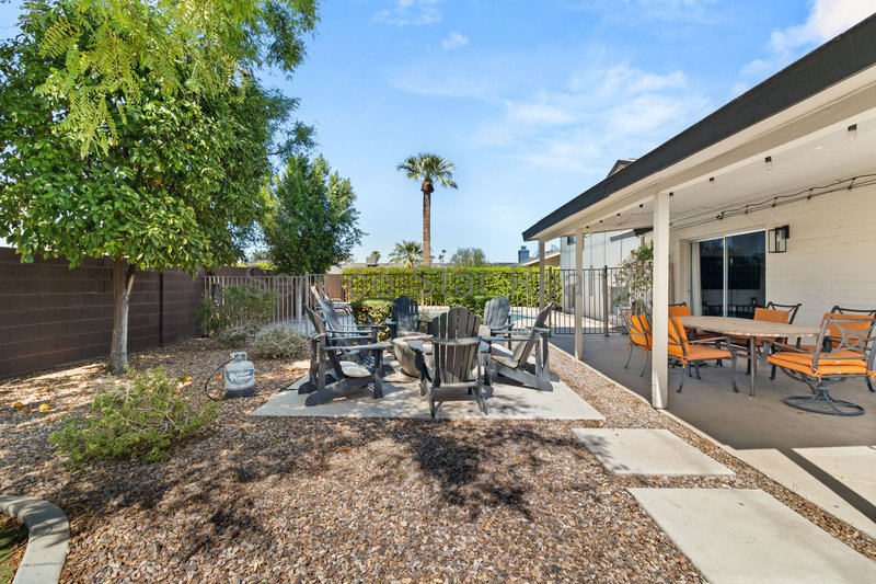 **BEAUTIFUL SCOTTSDALE HOME WITH POOL!!!** property image