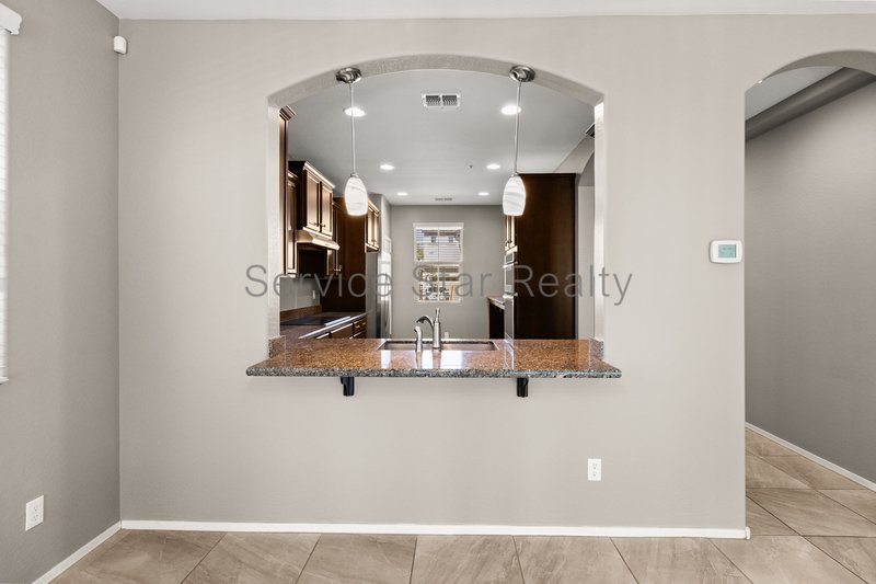 3455 E Indigo St property image