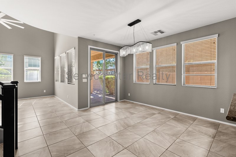 3455 E Indigo St property image