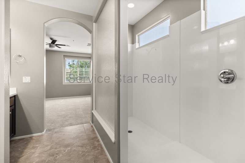 3455 E Indigo St property image