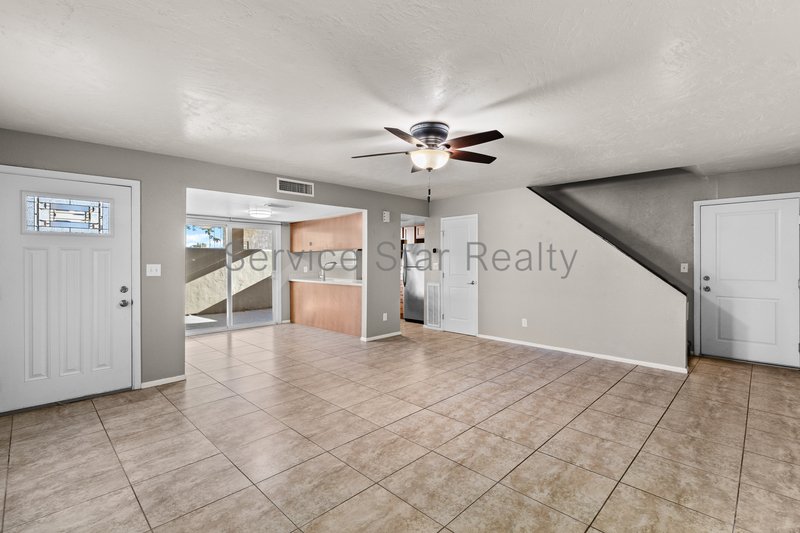 3 Bedroom, 2 Bath in Phoenix!! property image