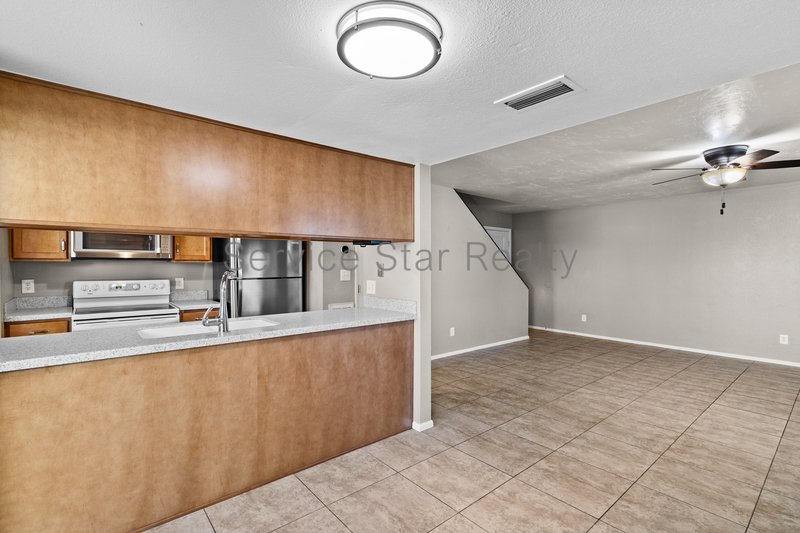 3 Bedroom, 2 Bath in Phoenix!! property image