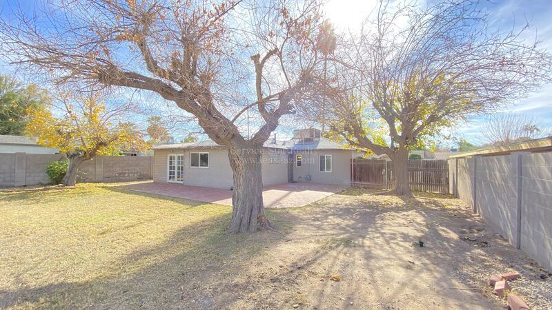 Charming 3bedroom 2 bath home property image