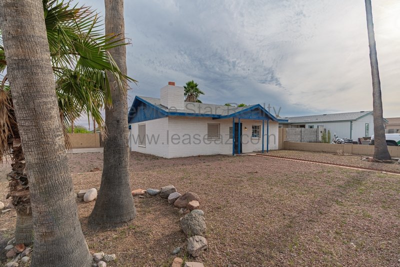 Large Lot Two Bedroom Home with All Appliances Included! property image