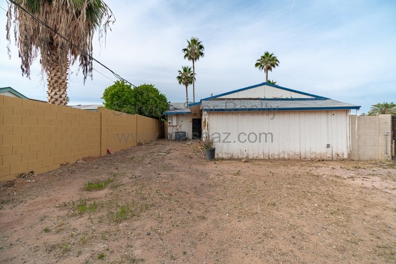 Large Lot Two Bedroom Home with All Appliances Included! property image