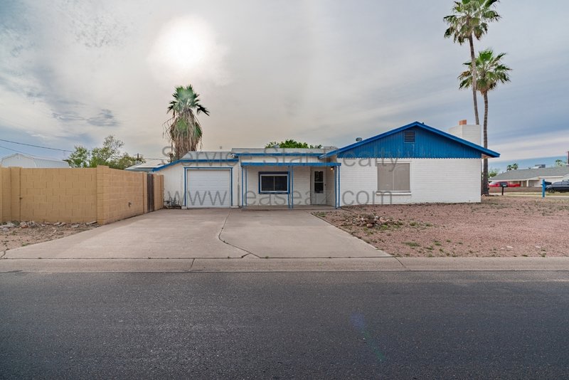 Large Lot Two Bedroom Home with All Appliances Included! property image