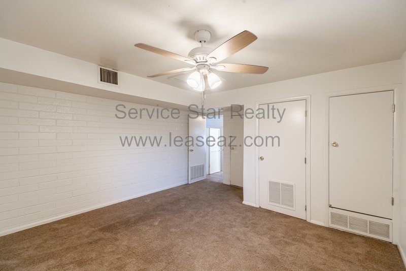 Large Lot Two Bedroom Home with All Appliances Included! property image