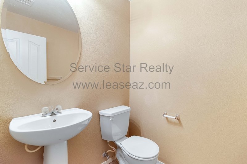 Fabulous 3bd/2.5bath in Gilbert!! property image