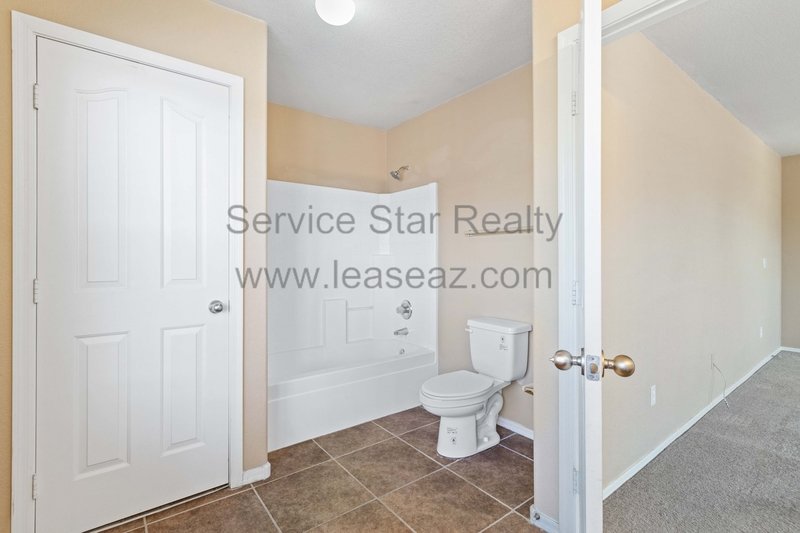 Fabulous 3bd/2.5bath in Gilbert!! property image