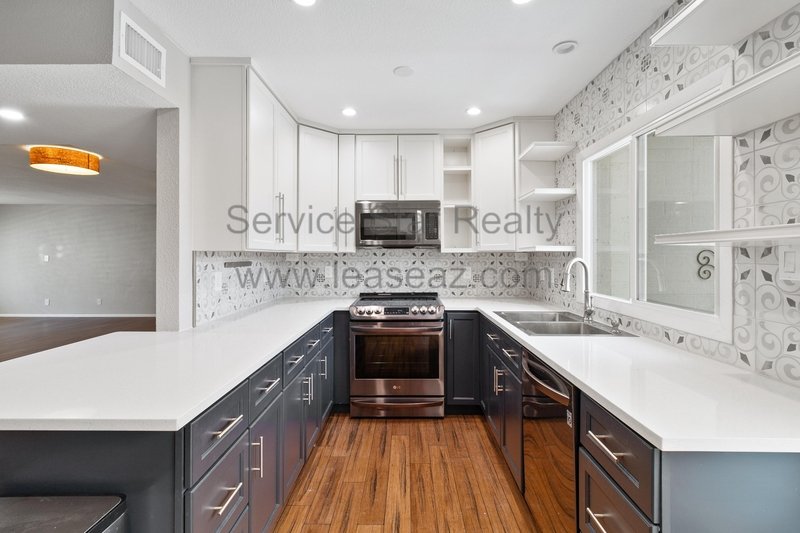 Fantastic 4BR/2BA in Prime Scottsdale Location! property image