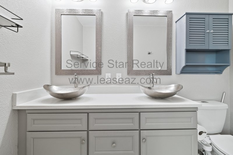 Fantastic 4BR/2BA in Prime Scottsdale Location! property image