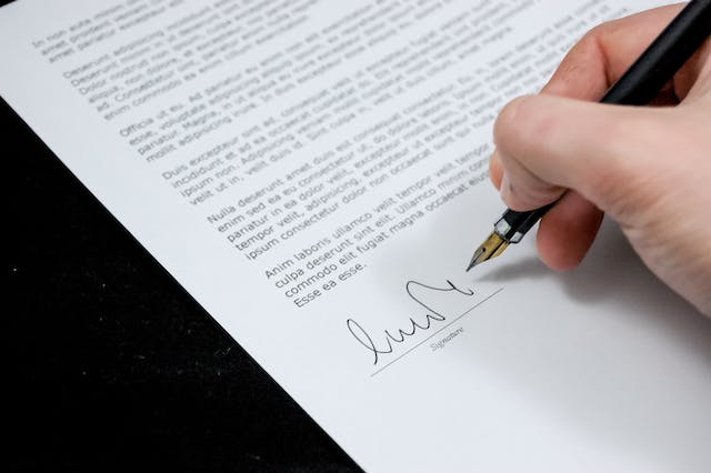 signing-paperwork